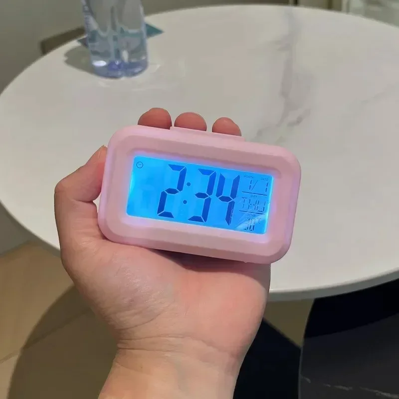 réveil numérique rose